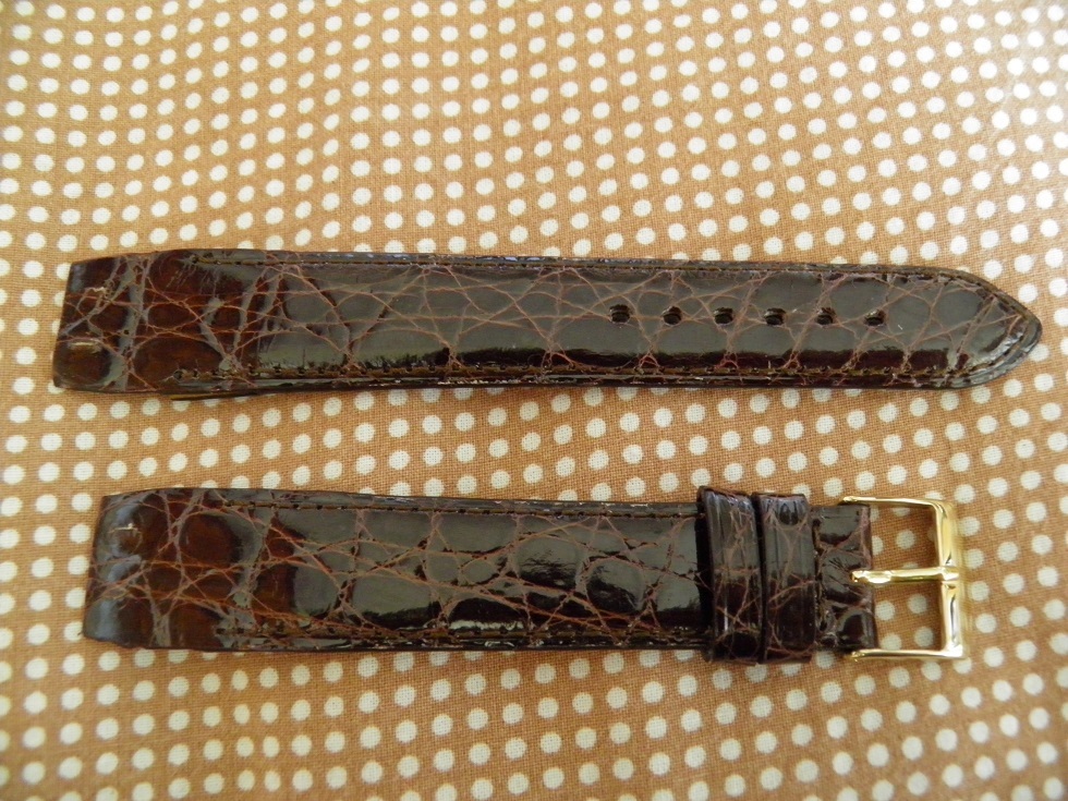 Bracelet 20 mm crocodile marron pour boîtier vintage à axes soudés