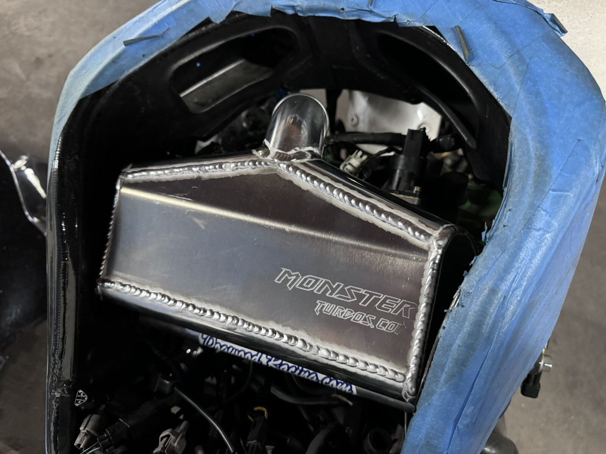 04-05 Kawasaki ZX10 Turbo Plenum | eBay