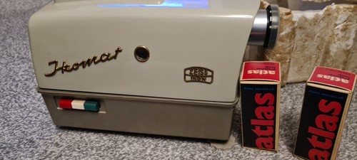 Zeiss Ikon Vintage Slide Projector - Picture 2 of 10