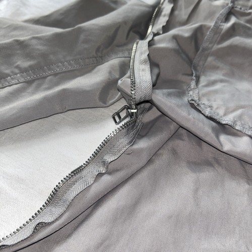 Modern Amusement Men’s  Windbreaker 1/4 Zip Rain Jacket Size M Gray Read - Imagen 4 de 10