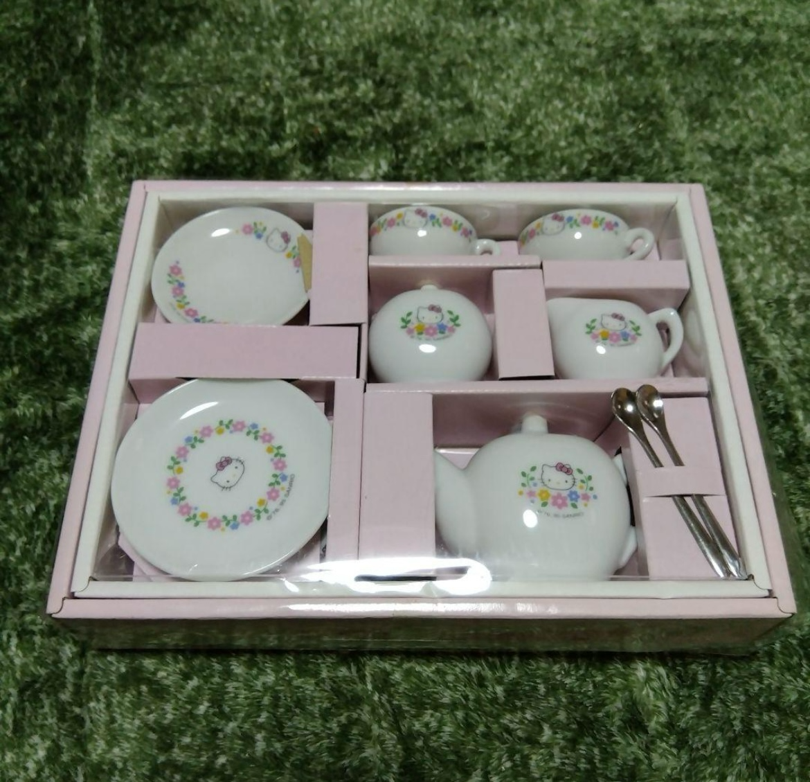 Sanrio Hello Kitty Small Tea Set NEW Teacup Saucer Spoon Cake Plate Pot  Milk Jug