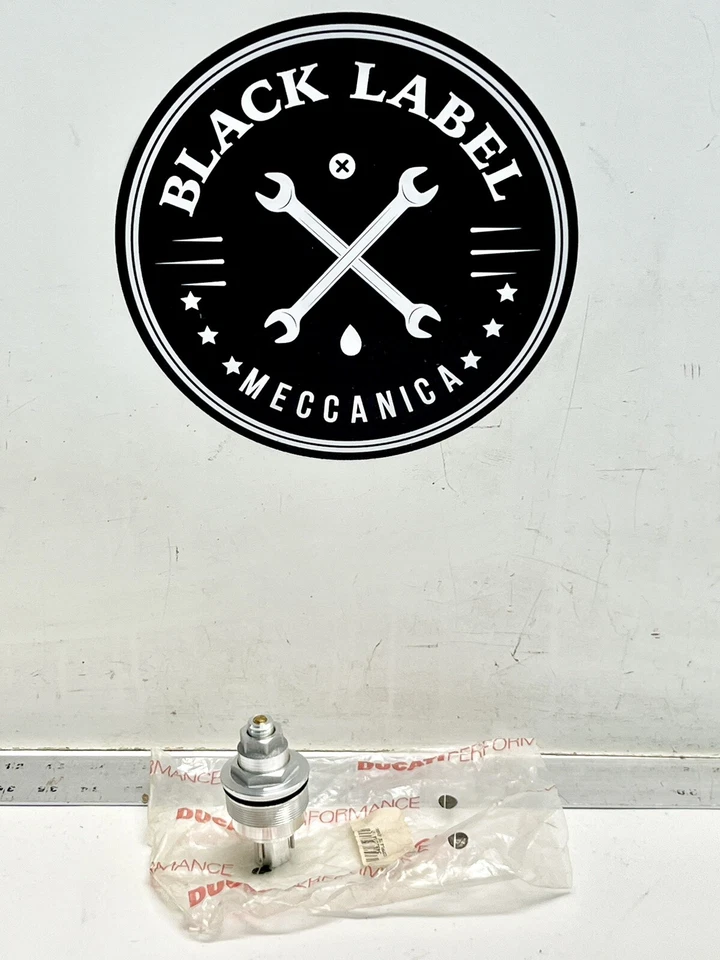 New Genuine Ducati ST4S ST2 S4R S2R 100SS Top Fork Cap Plug Showa 34920141A - Image 3 of 4