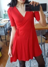 Red Wrap dress, Size Small. Barely worn. Size Small. Zara