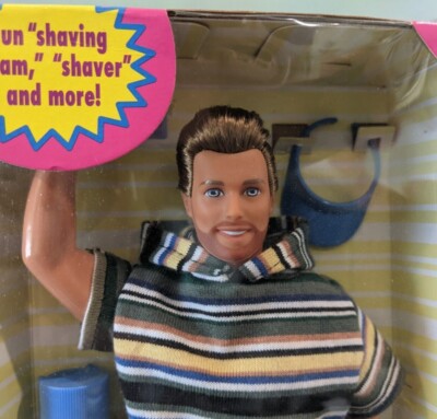 Mattel Barbie 1994 Shaving Fun Ken with Lt Brown Hair and Shaving