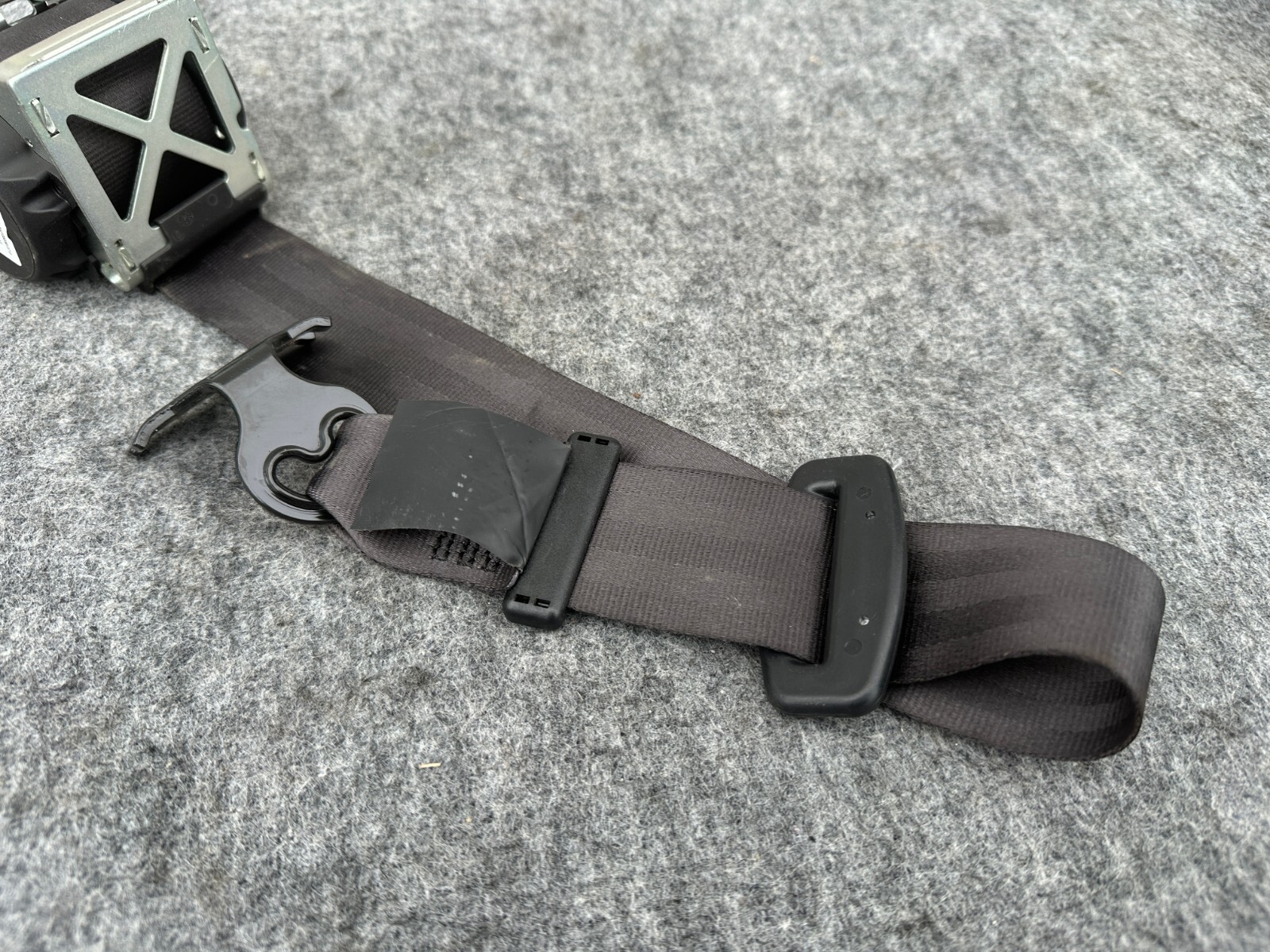 Maserati Quattroporte 2013-2020 REAR Seat belt