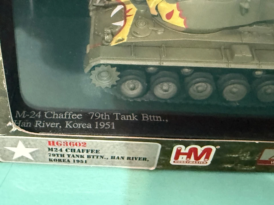 HOBBY MASTER HG3602 1:72 M24 CHAFFEE 79TH TANK BTTN HAN RIVER KOREA 1951 - Image 2 of 4