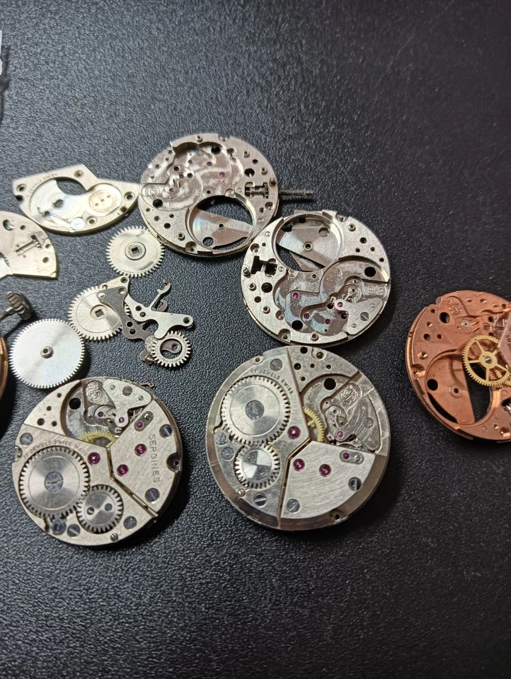 Vintage various Peseux Movements - Image 3 of 4