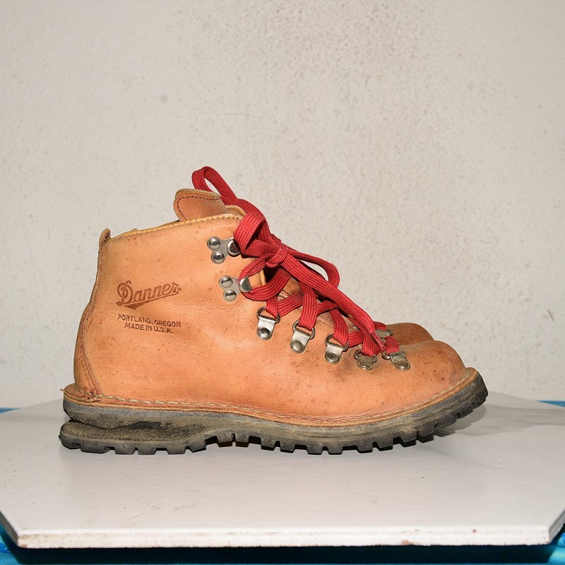 Danner Mountain Light Cascade Leather Hiking Boots Women US 7 M -- READ