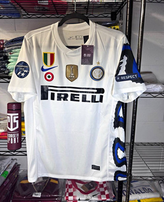Nike Inter Milan White Soccer Jersey Diego Milito #22 Men s Size M UCL