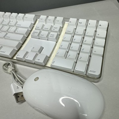 Apple A1048 Wired Keyboard & A1152 Optical Mouse Lot White Works