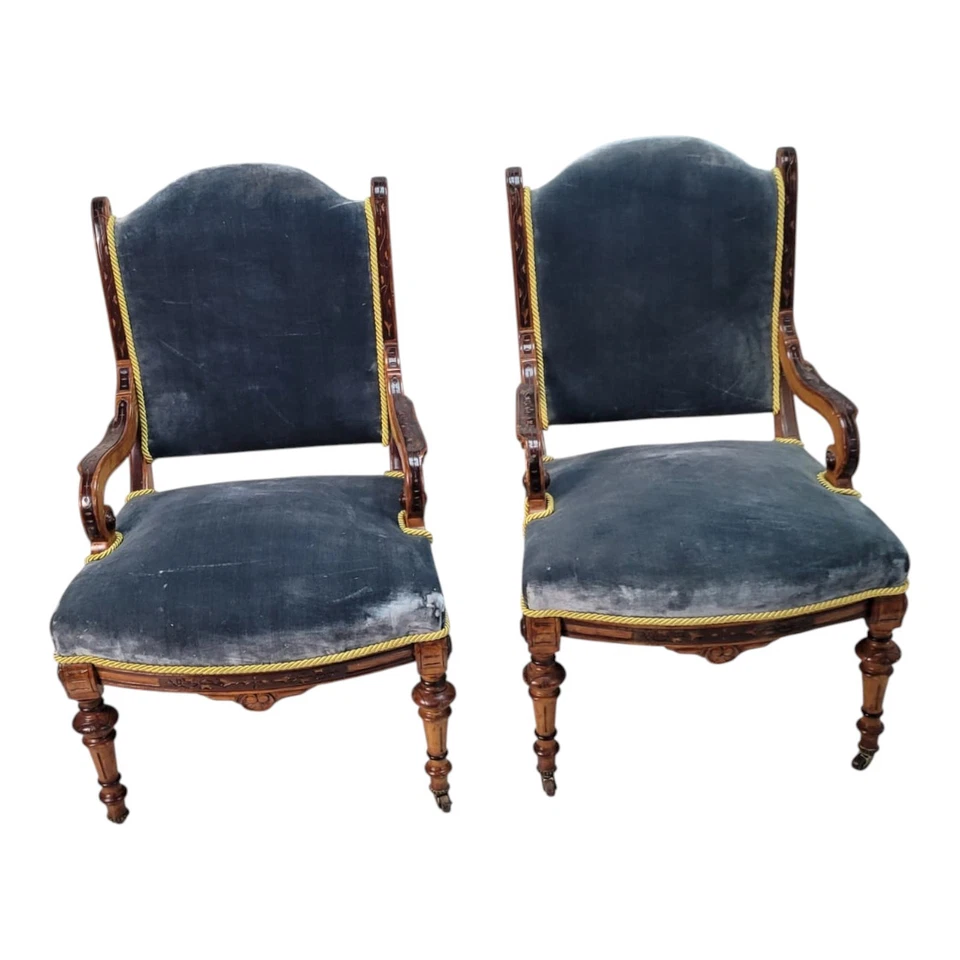 Par de sillas victorianas americanas del siglo XIX con incrustaciones de nogal y ébano para damas, renovadas Foto 2 de 4