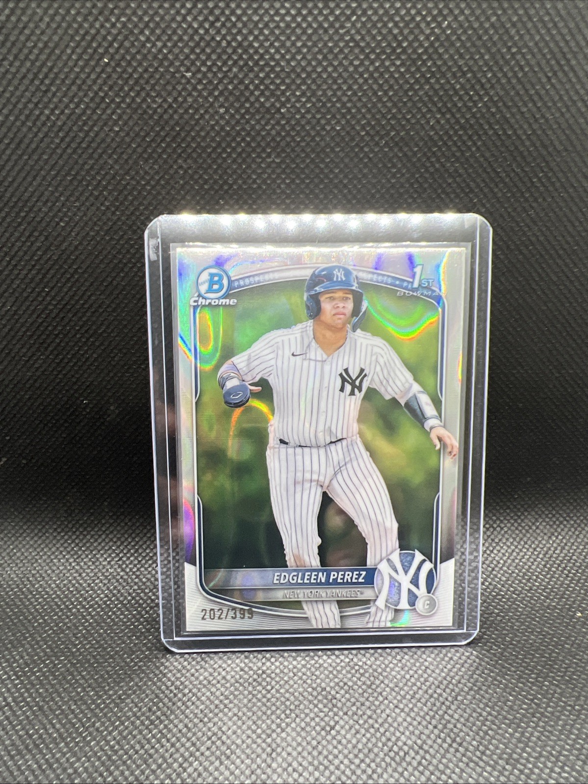 2025 Bowman - Chrome Prospects Edgleen Perez #BCP-80 Lava Refractor /399 (RC)