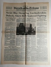 N262 The Front Page Of The Herald Tribune August 22 1968 Soviet Bloc Occupying
