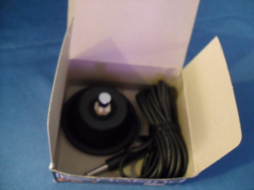 Roland FS-1 Foot Switch w/Box Made in Japan (NEW OLD STOCK) - Picture 5 of 6