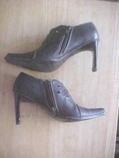 Highlights Women's Brown Faux Leather Side Zip Ankle Boots Size US 6 M, EUR 37.5