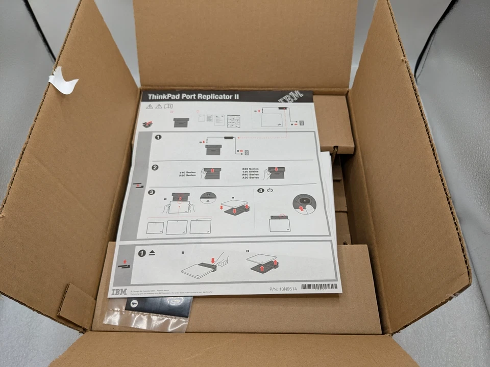 NEW ThinkPad Port Replicator ll 74P6733 IBM W/ FREE SHIPPING - Image 2 of 4