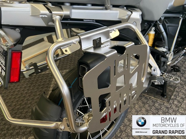 BMW R1200gs Soft Side Pannier Adapter 