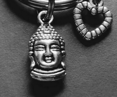 Schöner Buddha Schlüsselanhänger / Bagcharm sinnvoll entzückend nützlich Geschenk  ️  