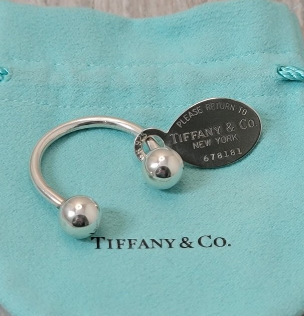 Tiffany & Co Sterling Silver Return to Tiffany Oval Tag