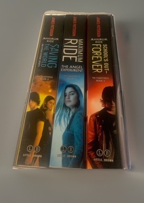 Maximum Ride Box Set [Maximum Ride, School's Out Forever, Saving the World]