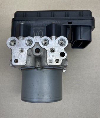 10-11 Lexus IS250C CONVERTIBLE ABS BRAKE ACTUATOR MODULATOR VALVE 44540-53320