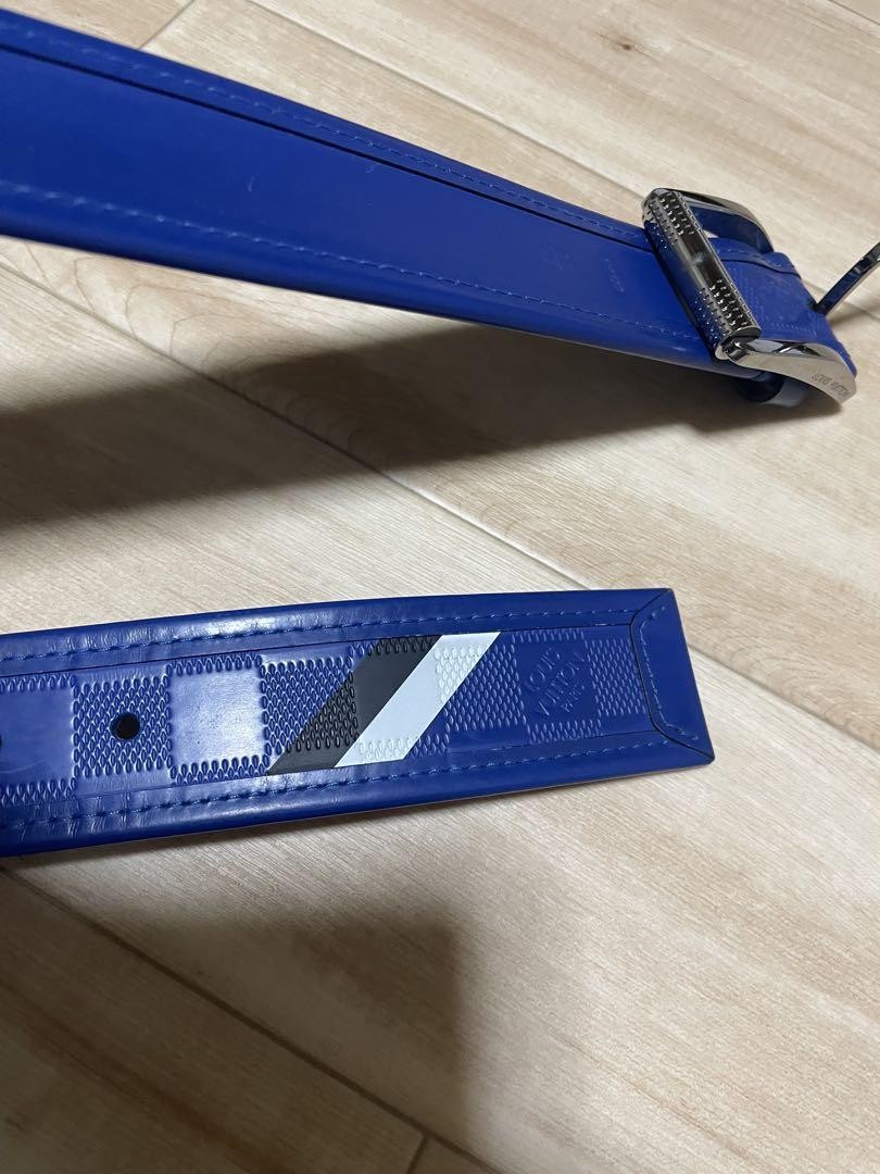 Louis Vuitton Men's Blue Leather Belt Check Pattern Metal