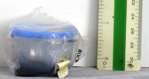 NEW Tupperware BLUE Round ROCK N SERVE MAGNET Miniature CONTAINER 1 7/8" x 1.25" - Picture 2 of 3