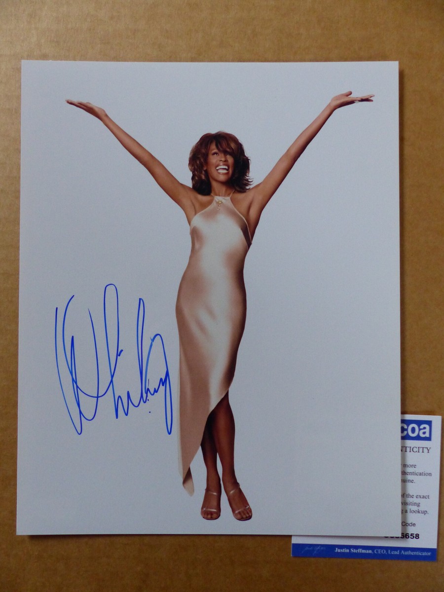 WHITNEY HOUSTON signed Autograph 8x10 Photo Autographed ACOA