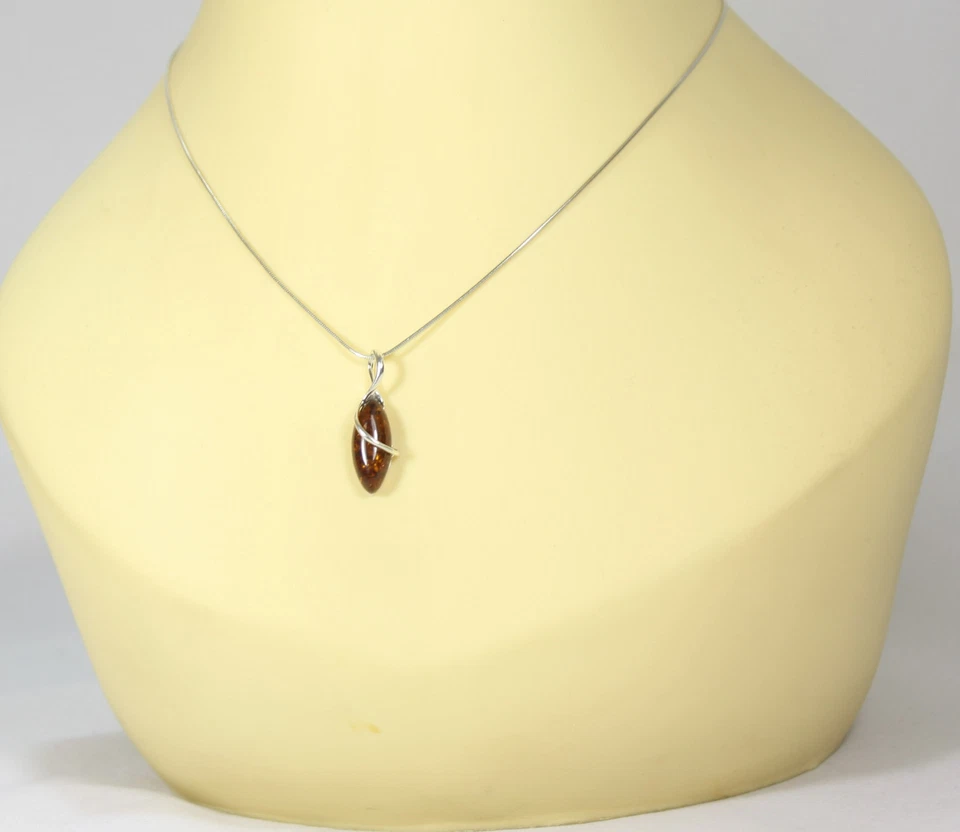 NATURAL BALTIC AMBER STERLING SILVER 925 PENDANT & CHAIN NECKLACE Certified - Image 2 of 4