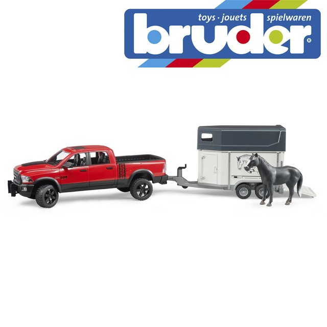 horse trailer and truck toy
