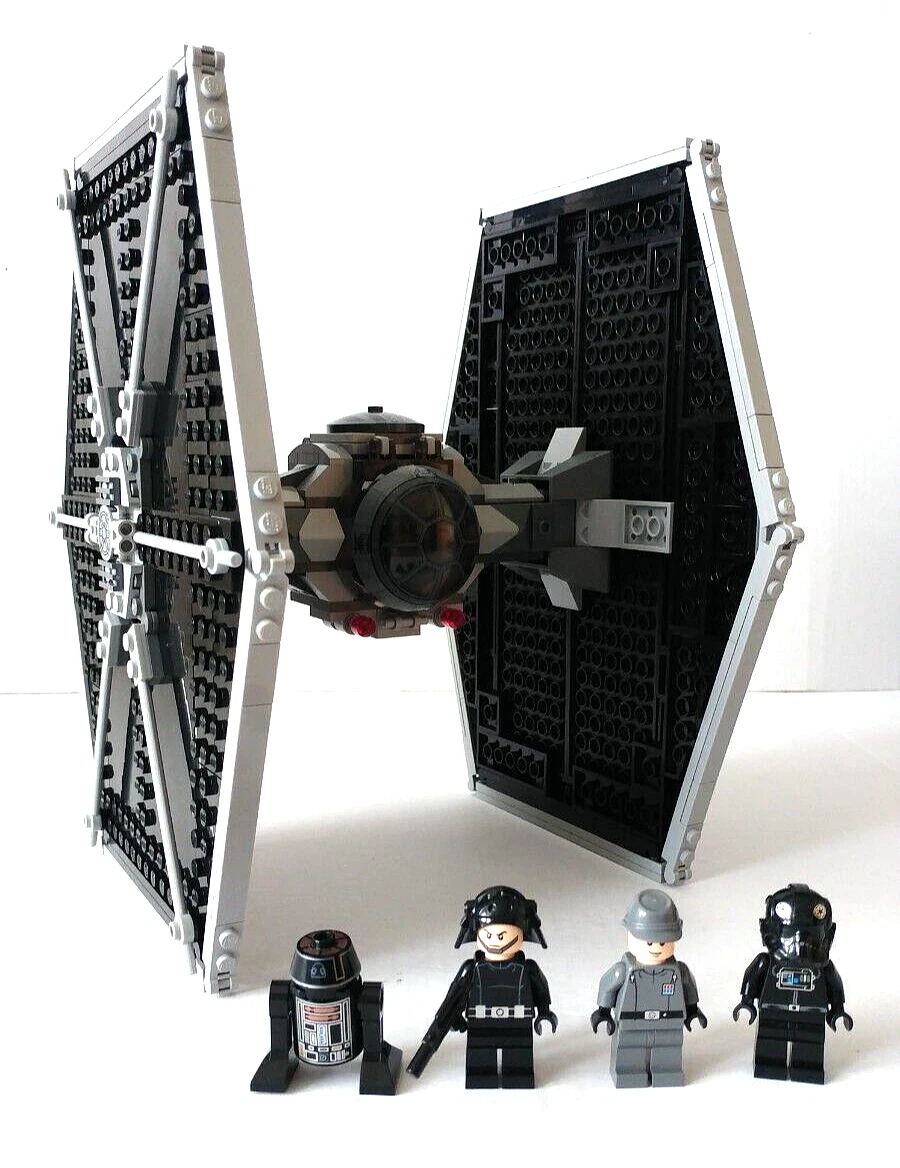 LEGO Star Wars TIE Fighter 9492 COMPLETE ALL MINIFIGS AND INSTRUCTIONS