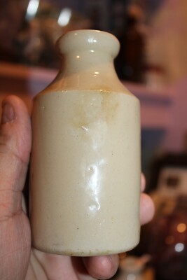 Antique, 4 1/2'', Beige, Stone, Glazed, Product/Polish, Bottle, Item# A - 4558
