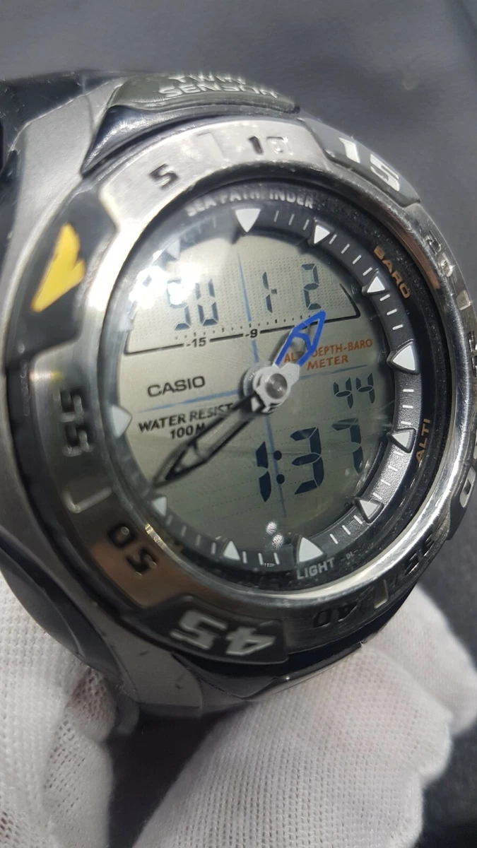 CASIO WRISRWATCH SEA PATHFINDER SPF 60 ALTI DEPTH BAROMETER