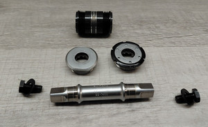 Vintage Shimano Dura-Ace BB-7400 Bottom Bracket, 68x 113 mm BSA Road Bike -JIS