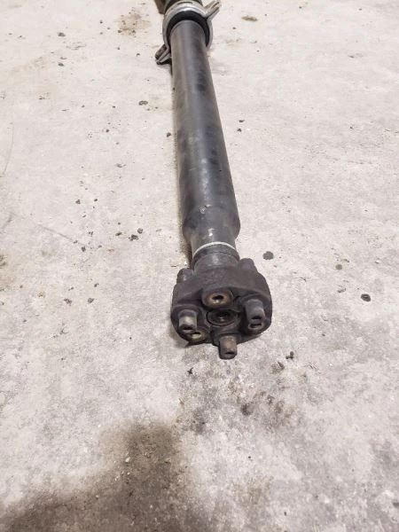 Eje de transmisión trasero transmisión automática 5 velocidades compatible 04-06 SANTA FE 1250844 Foto 3 de 4