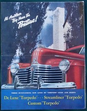 The PONTIAC Torpedo Fleet orig 1941 fold out Advertising Brochure