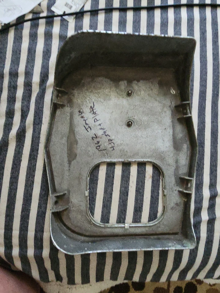 1962 Chevrolet Impala 4 Speed Shift Plate Gm# 3813885 - Image 4 of 4