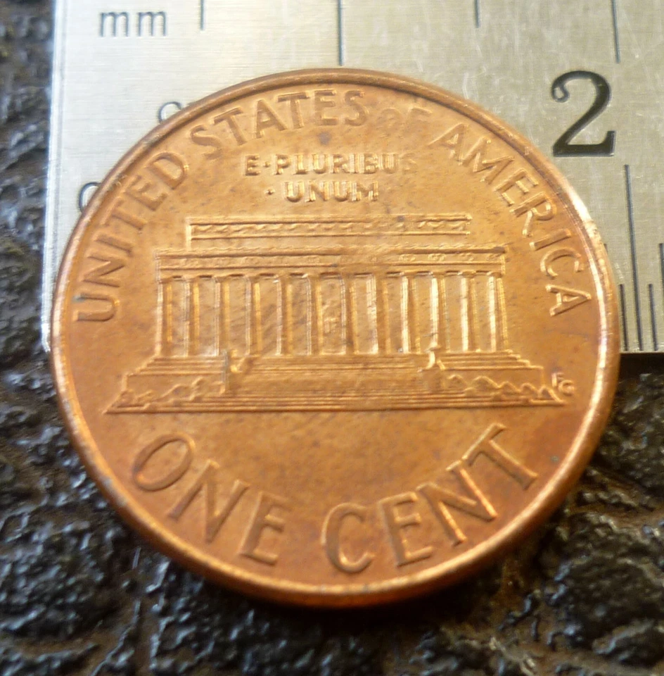 United States 1 cent "Lincoln - Denver Mint " 1996 'UNCIRCULATED'. - Image 2 of 2