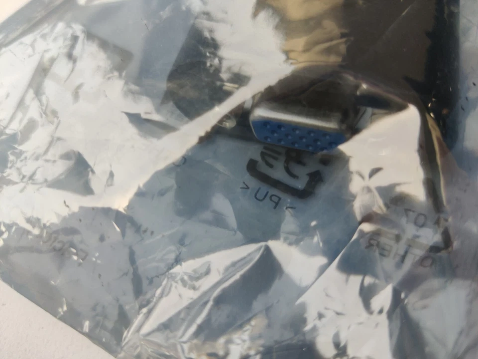 DELL mDP to VGA Adapter Cable Brand New - Image 3 of 4