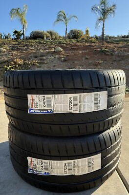 Set of TWO BRAND NEW 265/35ZR21 (101Y) Michelin Pilot Sport 4S