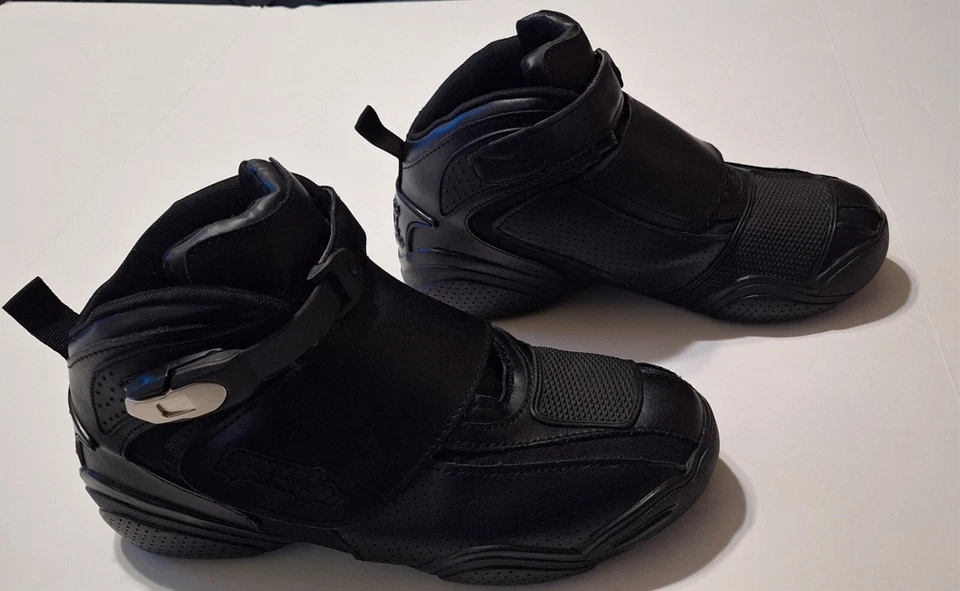 VELOCIDAD Y FUERZA - BOTAS DE MOTO MOMENT OF TRUTH, CUERO, TALLA 11 Foto 2 de 4