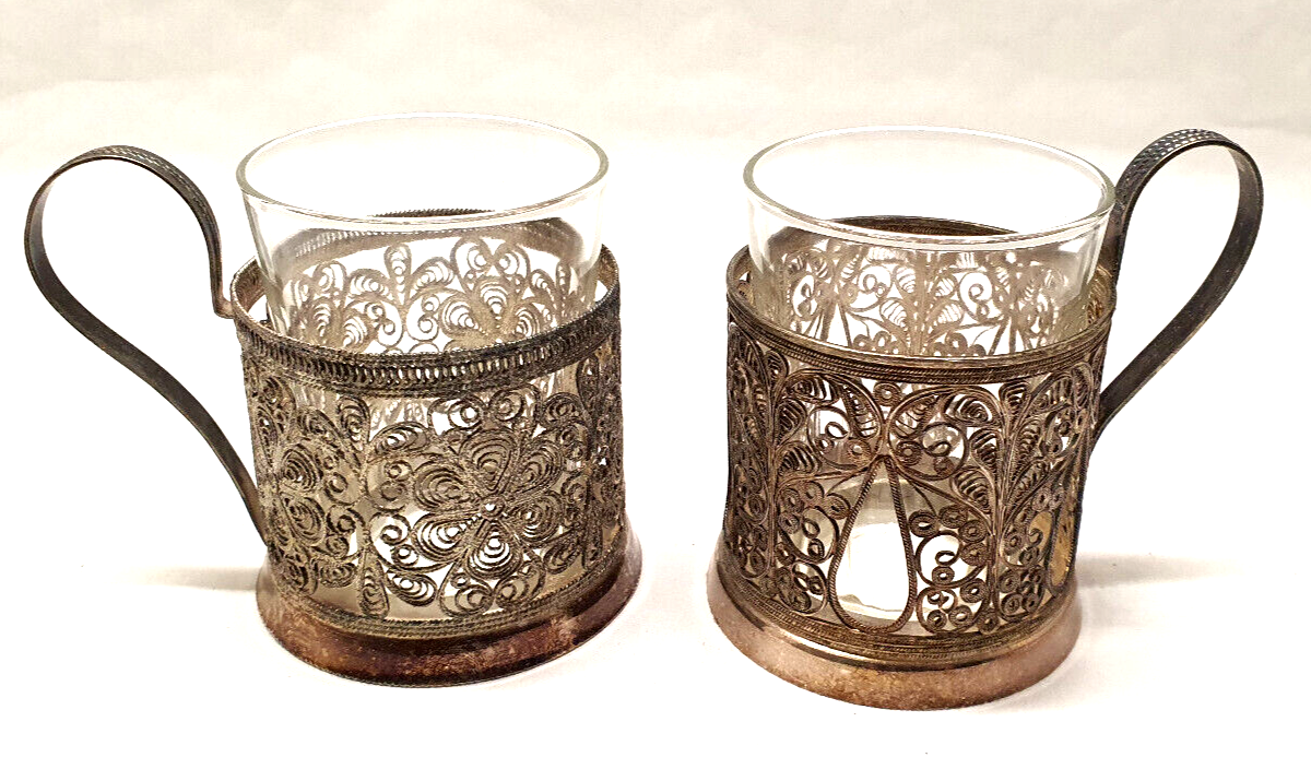 Porte-tasse Ancien En Métal Argenté Avec Verre Décoré – Superbe Décors