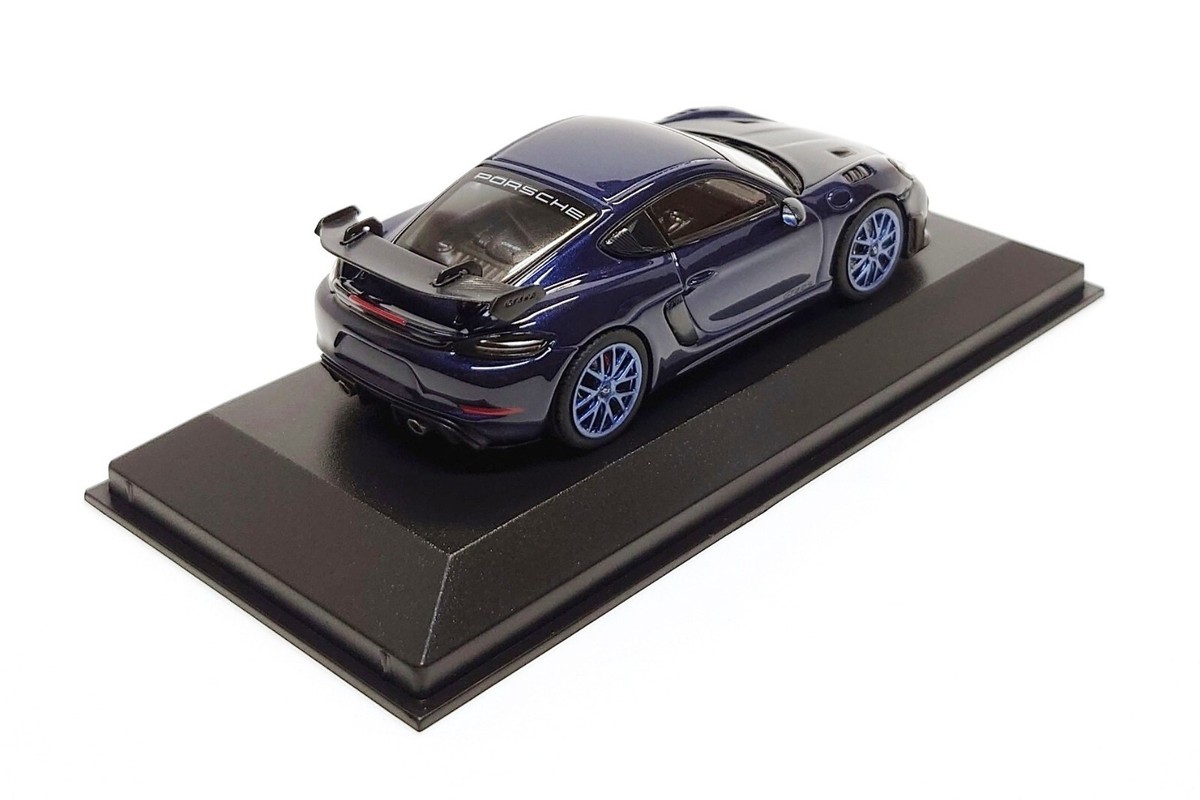 Porsche GT4 RS ミニカー s-l400.jpg