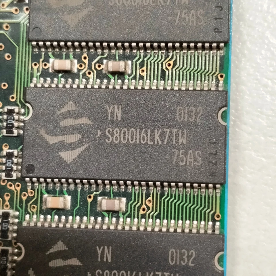 SpecTek Apple PowerMac G3 256MB PC100 100MHz non-ECC Unbuffered 168-Pin DIMM - Image 3 of 4