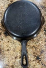 Griswold #4 702 B DOT Small Block Logo Cast Iron Skillet Erie PA Rare Read