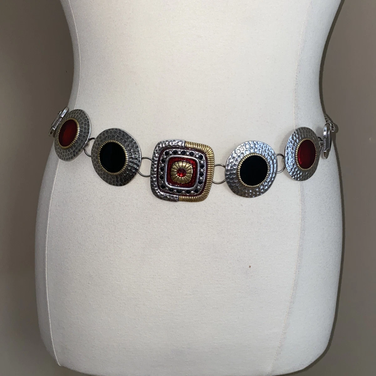 Silver and Red Link Belt Metal 40\