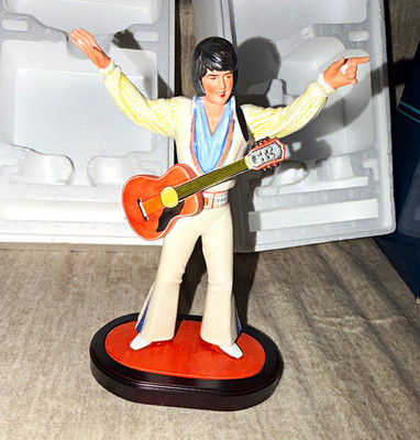 Royal Orleans Elvis in Concert Detroit Figurine #1474 Porcelain Boxed 1987