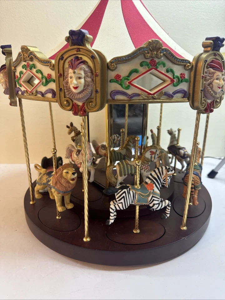 Vintage Carousel with 12 porcelain animals made in Taiwan - Image 2 of 4