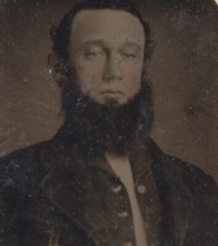 PORTRAIT OF MAN W/ LIGHT EYES AND LONG CHIN BEARD 