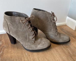 white mountain lace up booties